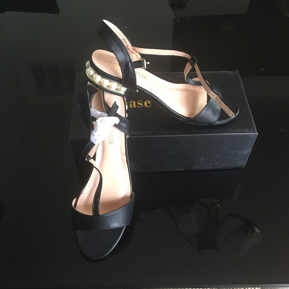 🚫SOLD 🚫BLACK BACKHEEL SANDAL - Picture 1 of 3